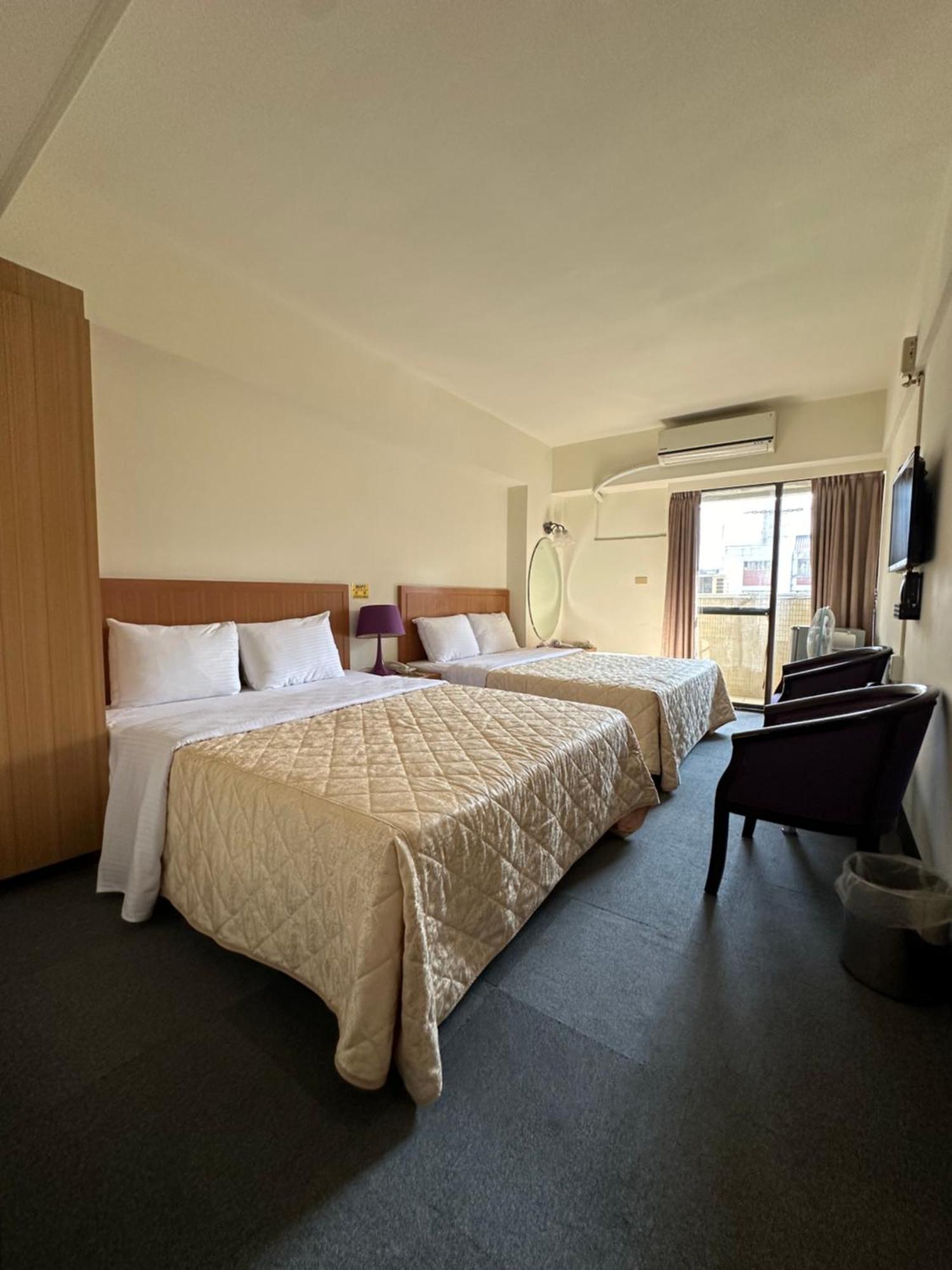 Chian Huei Business Hotel Taipei Exterior photo